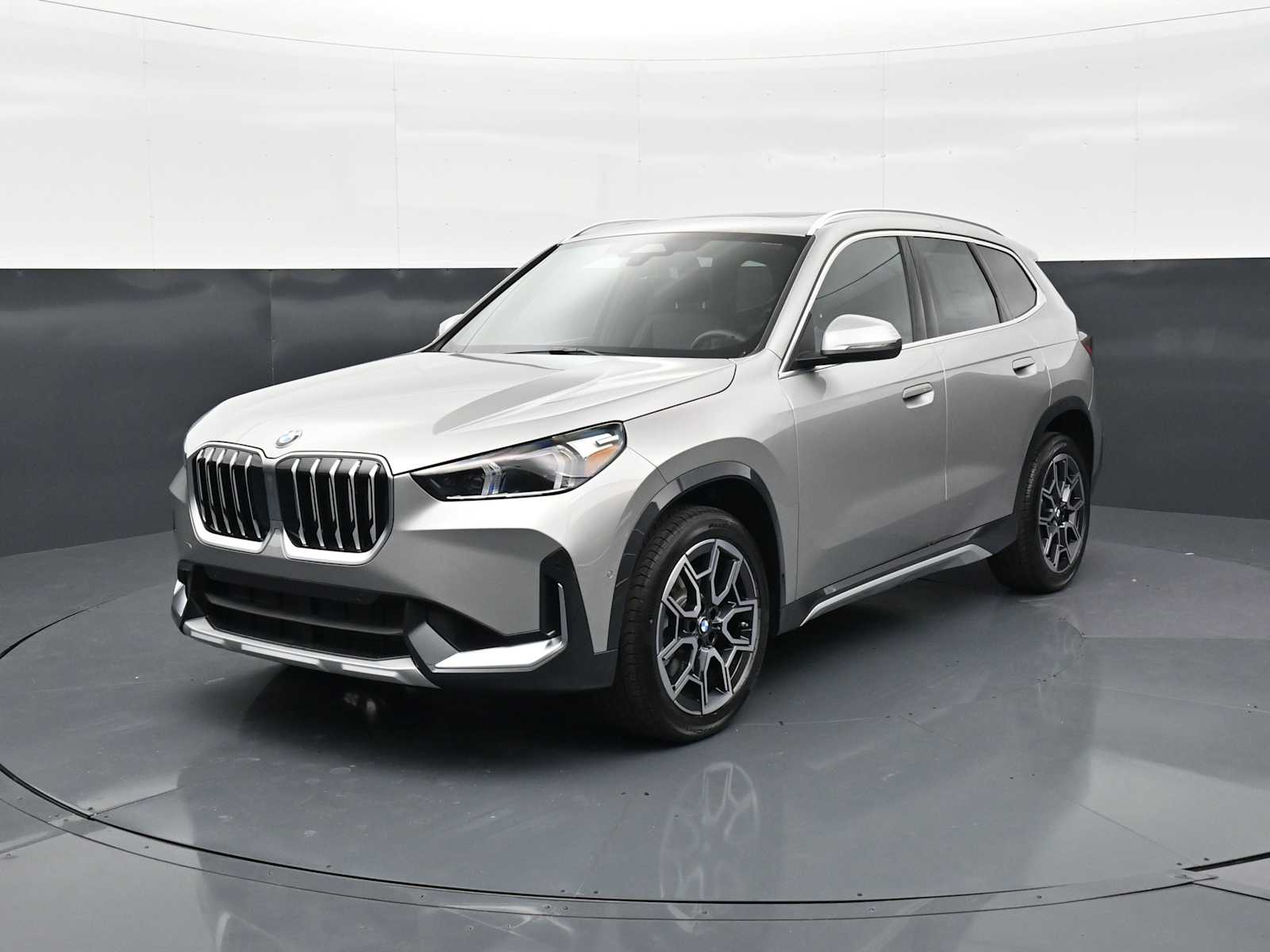 Thumbnail: 2026 BMW X1 - 7