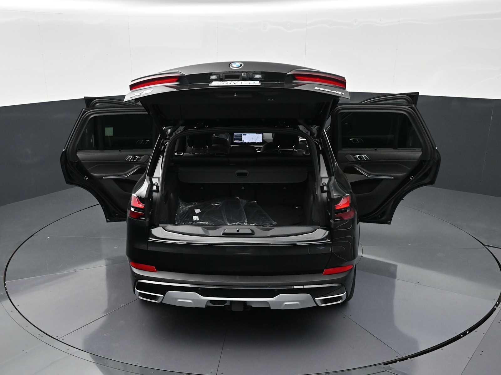 Thumbnail: 2026 BMW X5 - 33