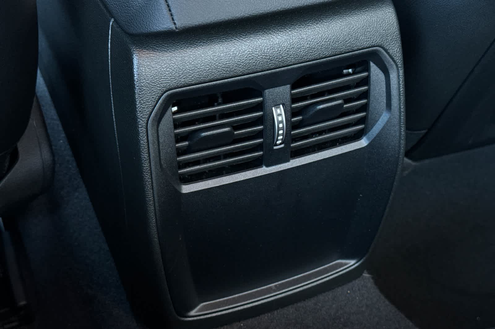 Thumbnail: 2025 BMW 2 Series - 14