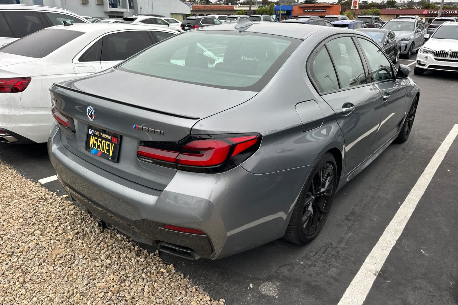 Thumbnail: 2023 BMW 5 Series - 2