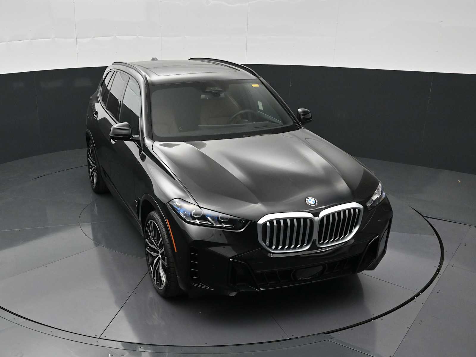 Thumbnail: 2026 BMW X5 - 19