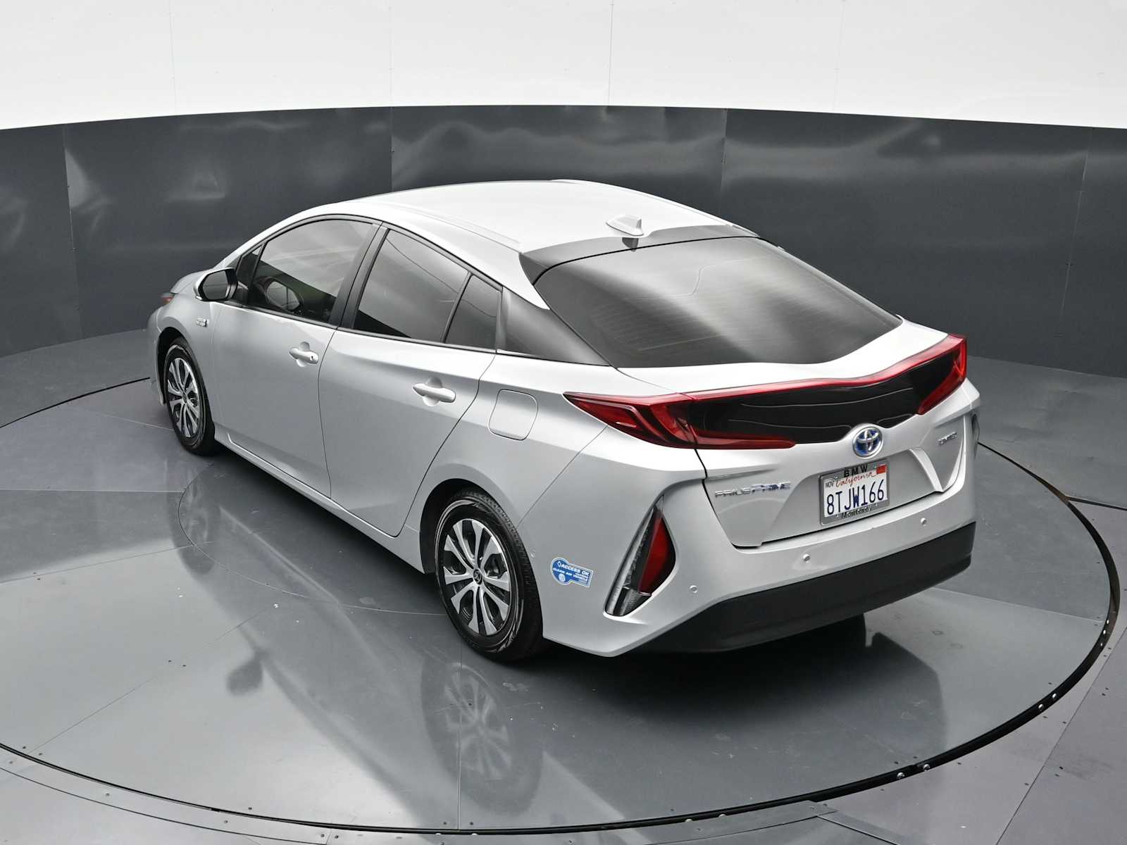 Thumbnail: 2021 Toyota Prius Prime - 22