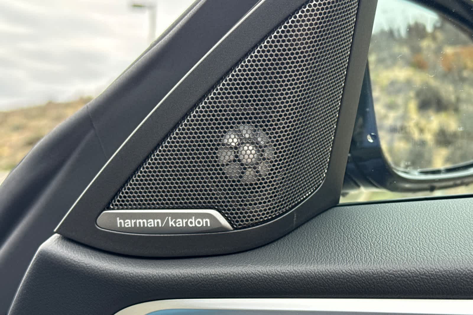 Thumbnail: 2025 BMW i4 - 20