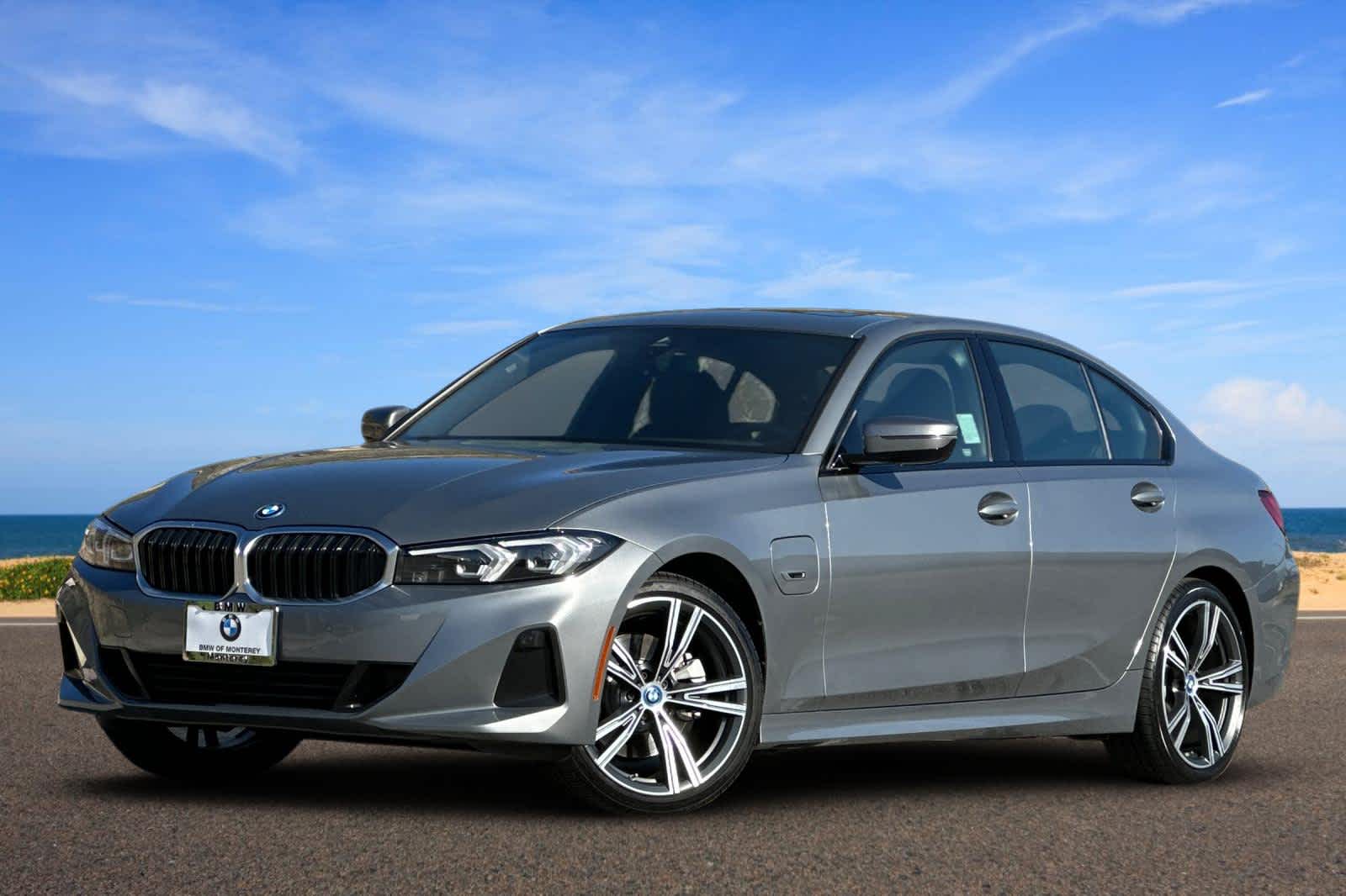 Thumbnail: 2023 BMW 3 Series - 1