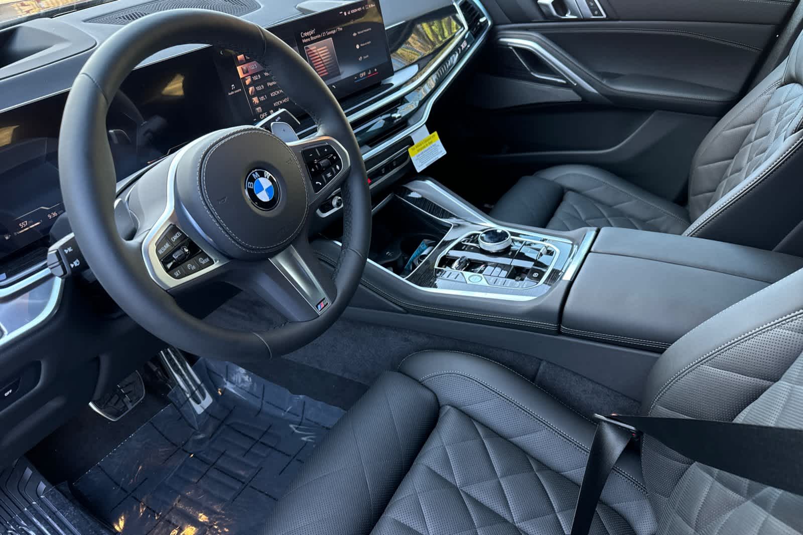 Thumbnail: 2026 BMW X6 - 12