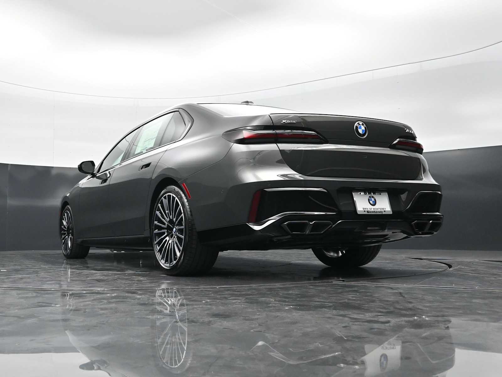 Thumbnail: 2026 BMW 7 Series - 31