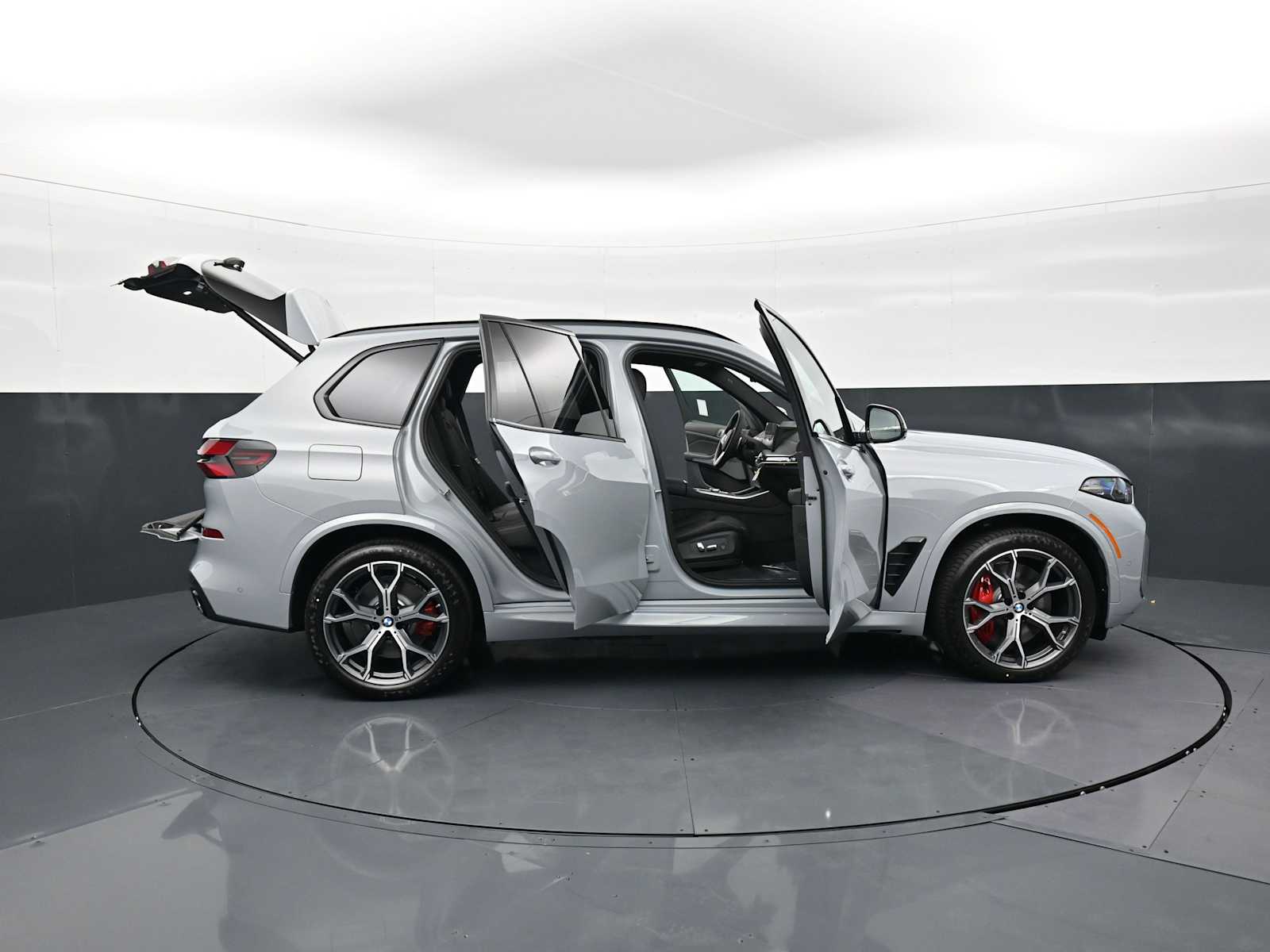 Thumbnail: 2026 BMW X5 - 35