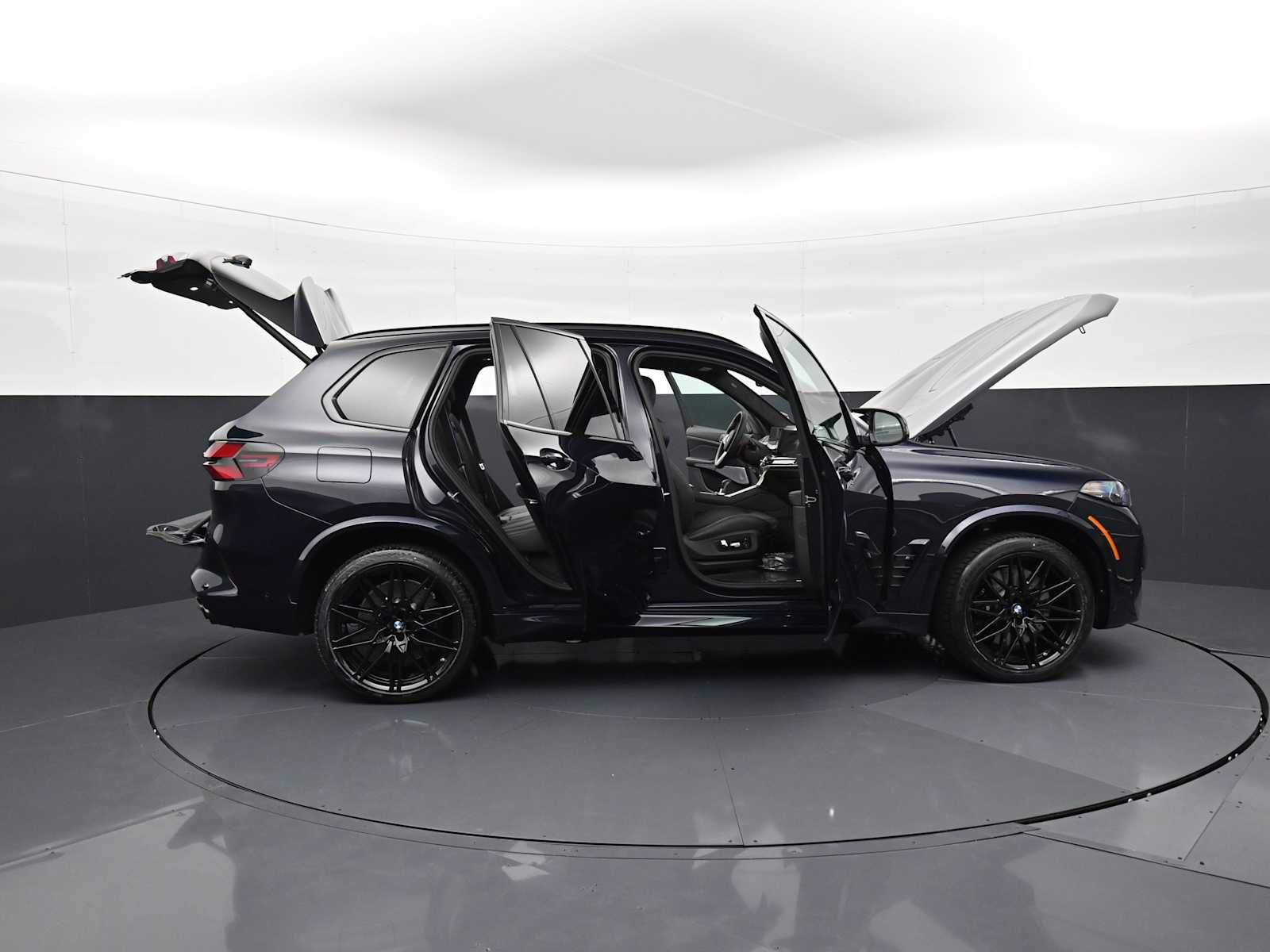 Thumbnail: 2026 BMW X5 - 37