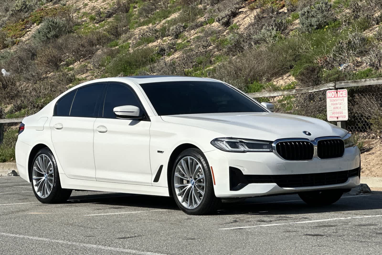 Thumbnail: 2023 BMW 5 Series - 6