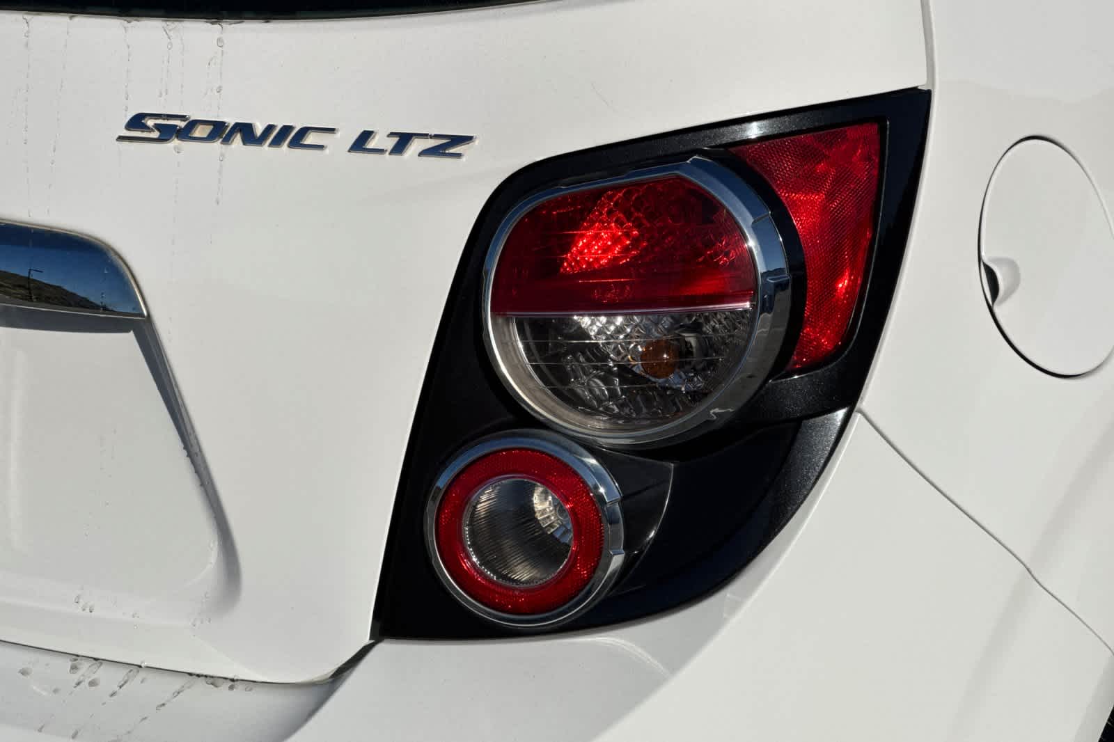 Thumbnail: 2012 Chevrolet Sonic - 28