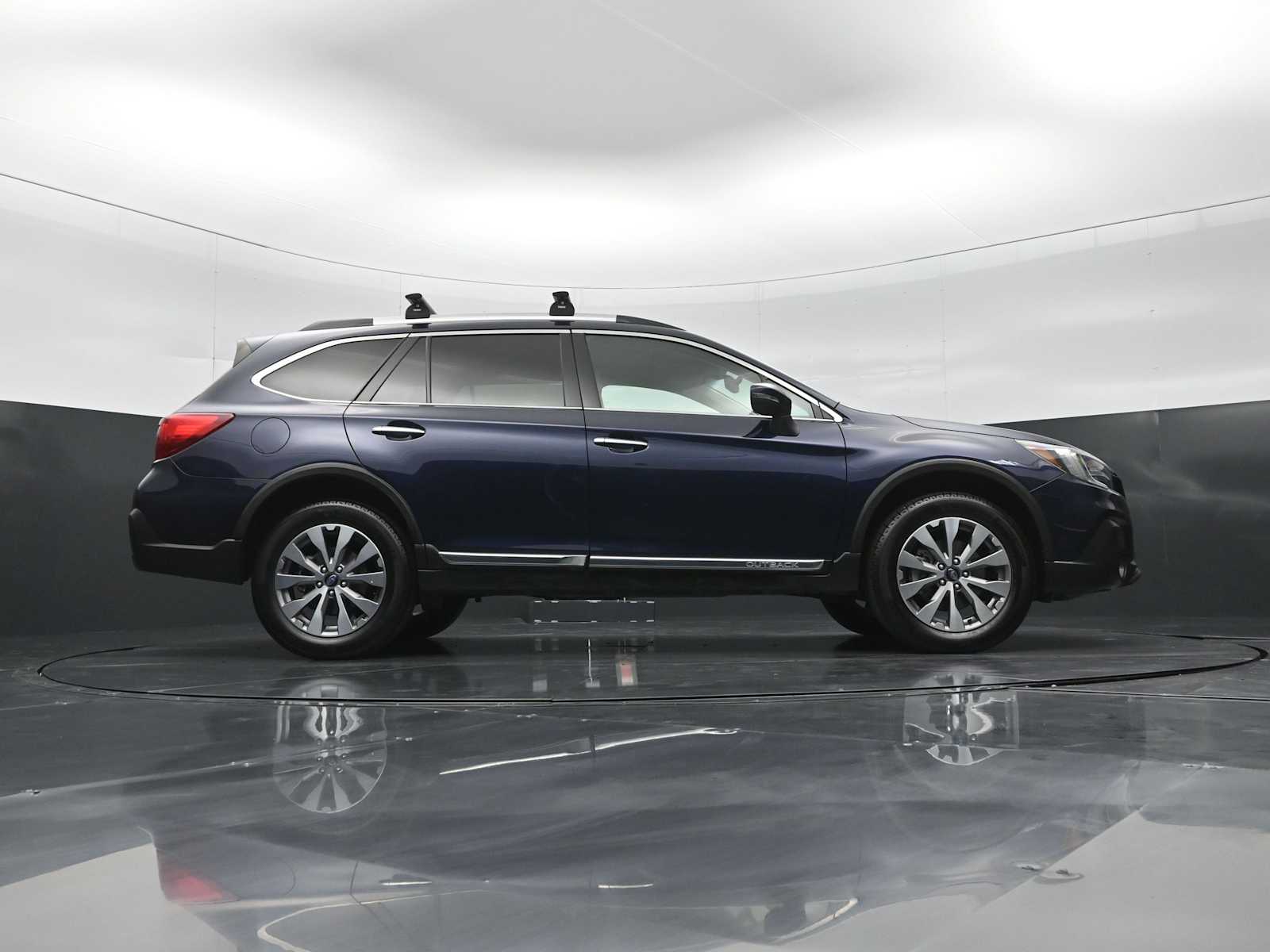 2018 Subaru Outback Touring - Photo 29