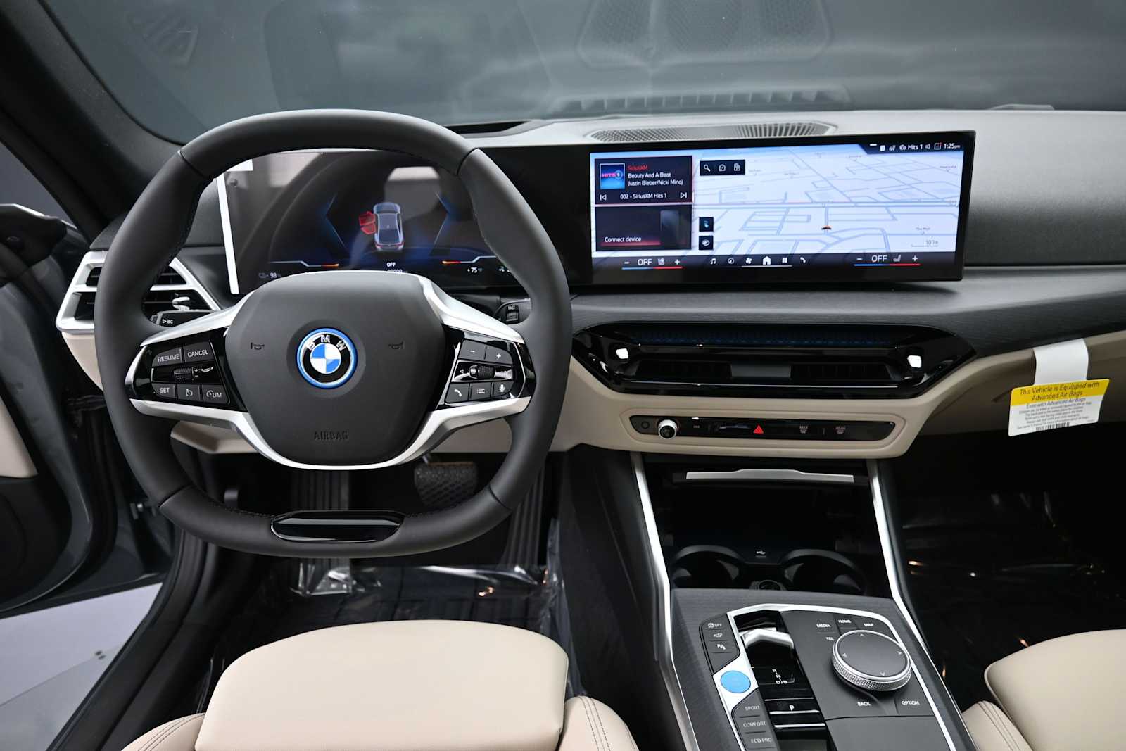 Thumbnail: 2026 BMW i4 - 15