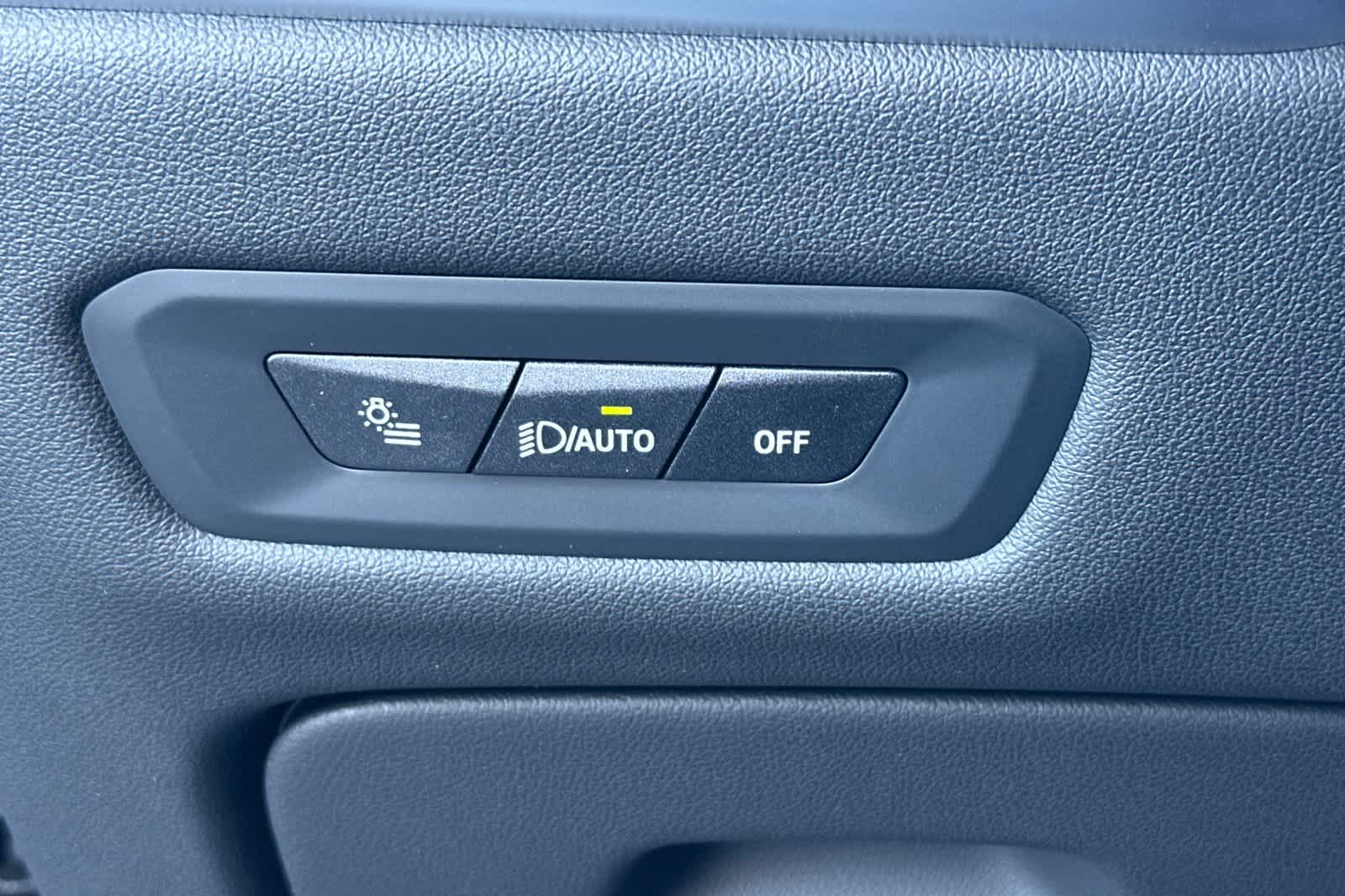 Thumbnail: 2026 BMW X5 - 32