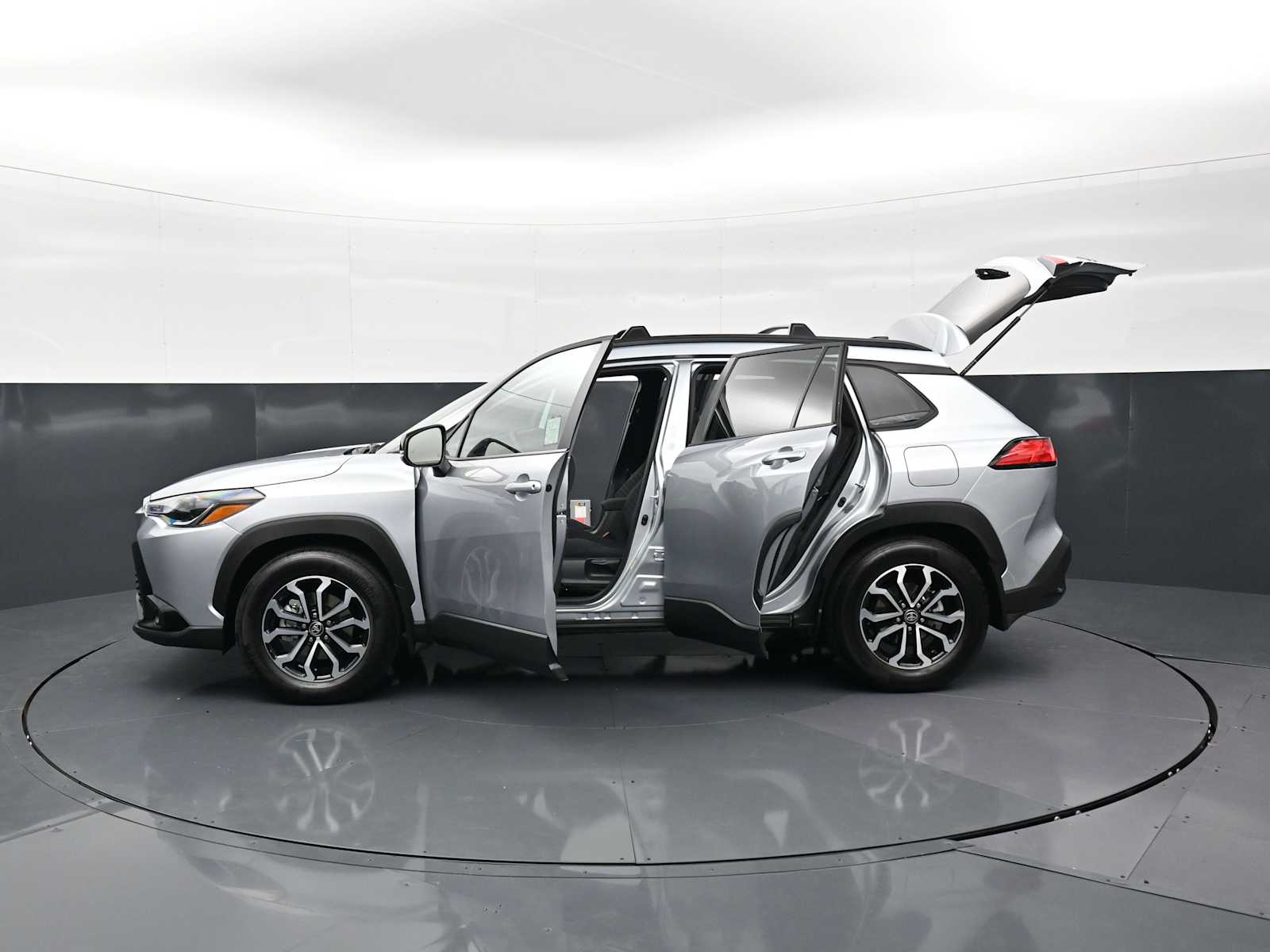 Thumbnail: 2025 Toyota Corolla Cross - 35