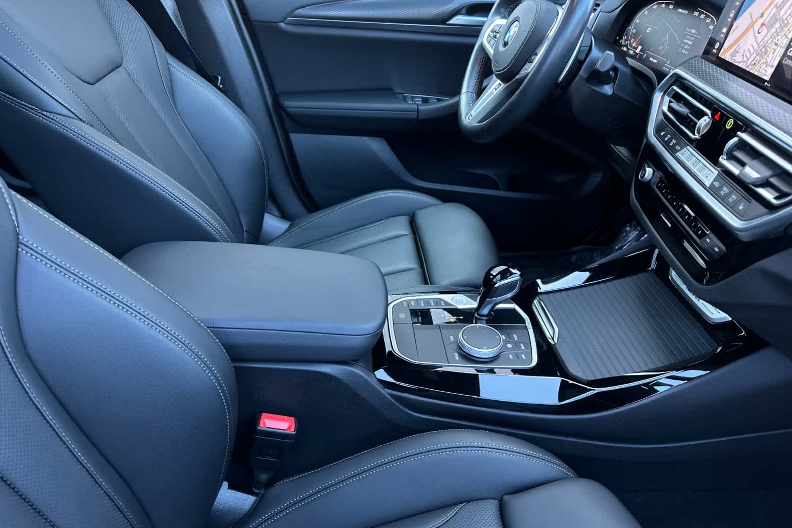 Thumbnail: 2024 BMW X3 - 16