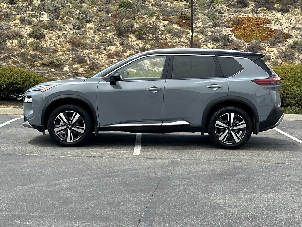 Used 2022 Nissan Rogue Platinum SUV