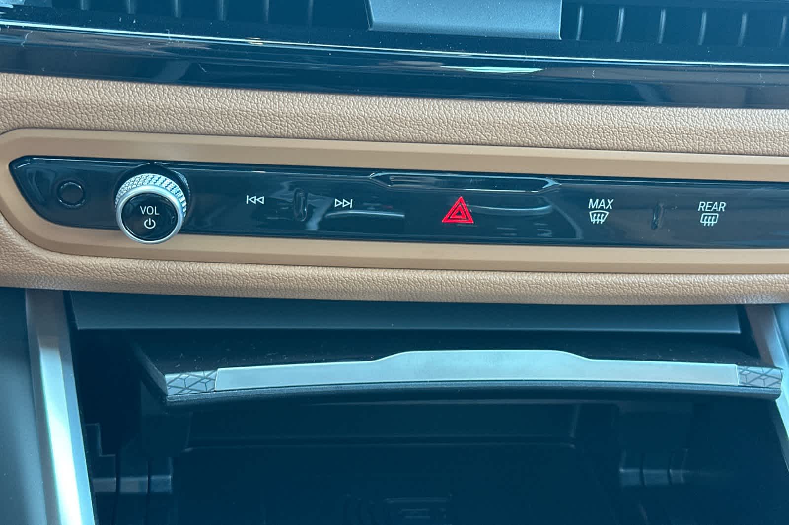 Thumbnail: 2026 BMW 3 Series - 24