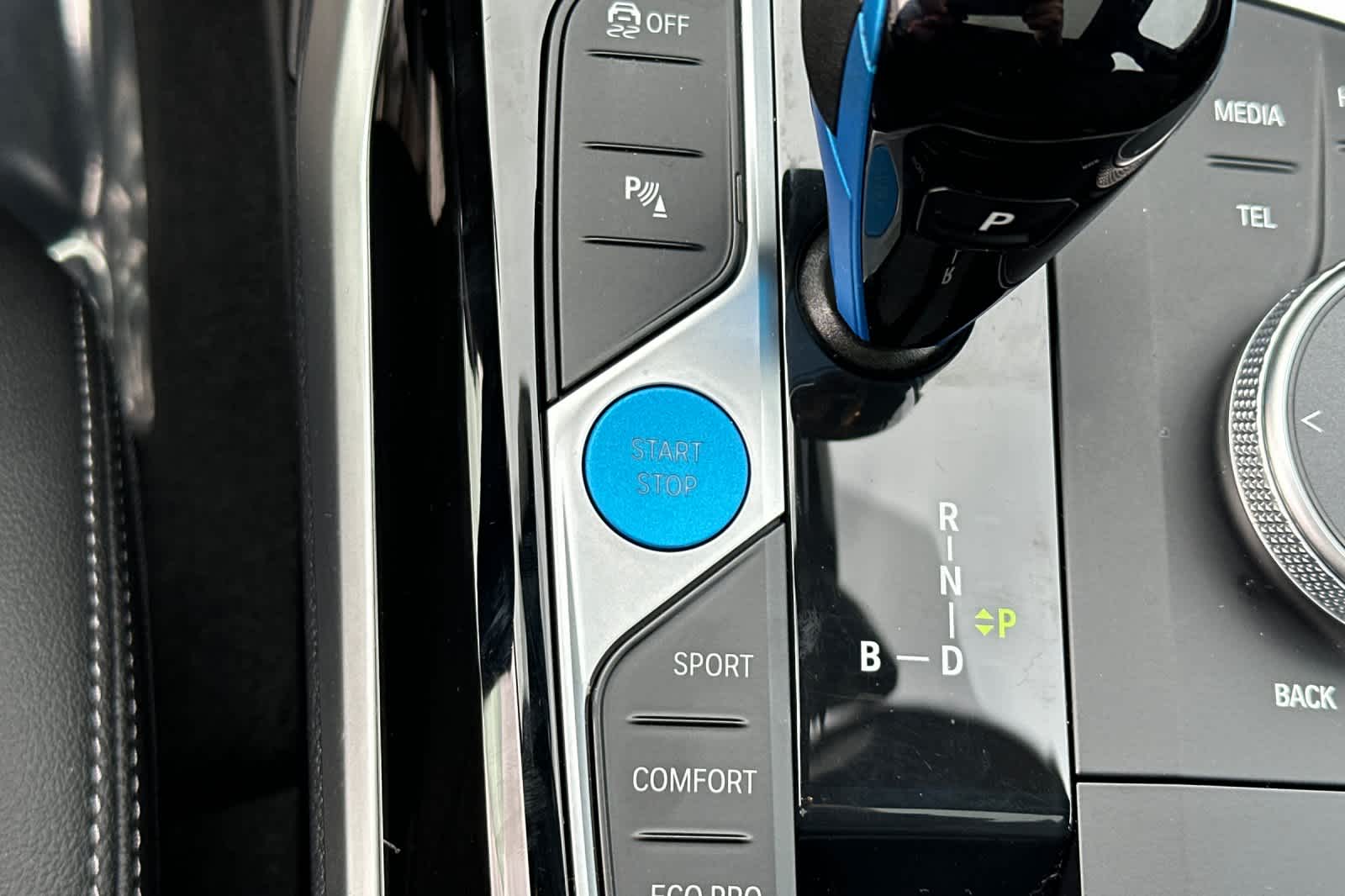 Thumbnail: 2023 BMW i4 - 24