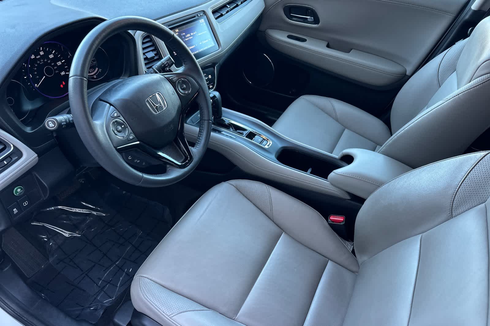 Thumbnail: 2017 Honda HR-V - 11