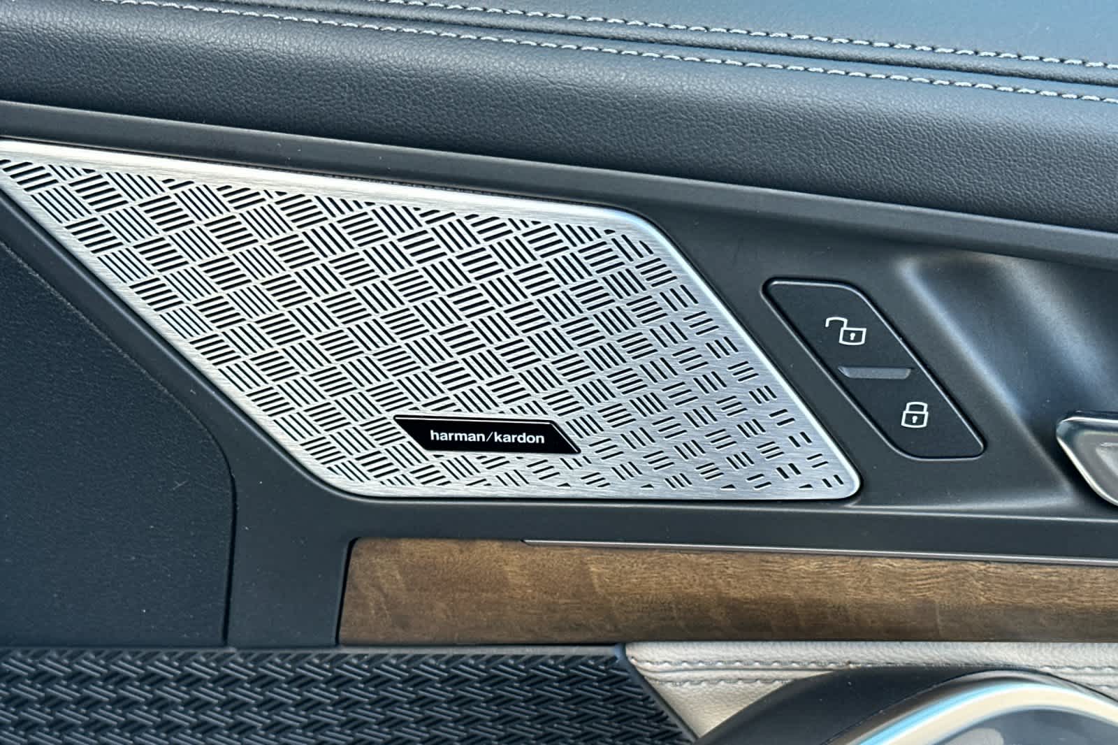 Thumbnail: 2023 BMW X1 - 22
