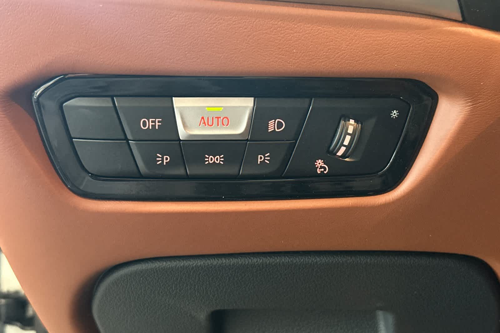 Thumbnail: 2026 BMW M3 - 30