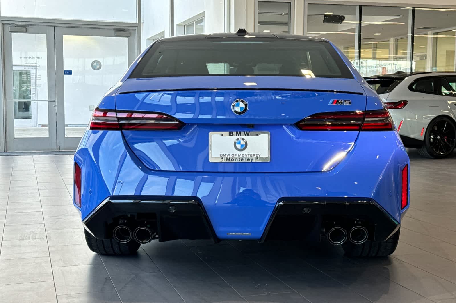 Thumbnail: 2026 BMW M5 - 7