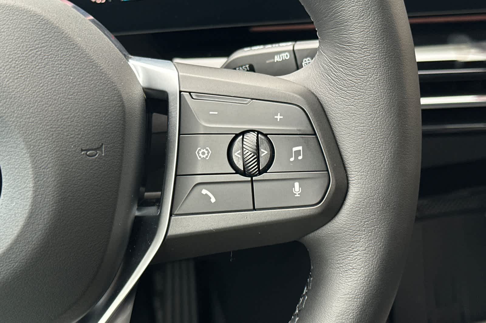 Thumbnail: 2026 BMW X1 - 28