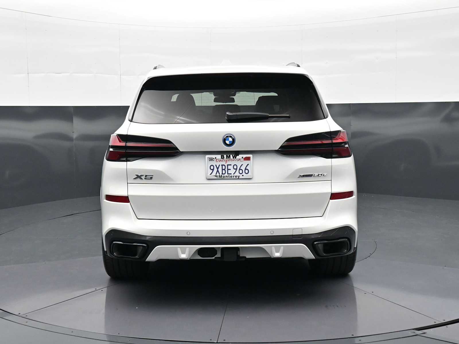 2026 BMW X5 50e - Photo 6