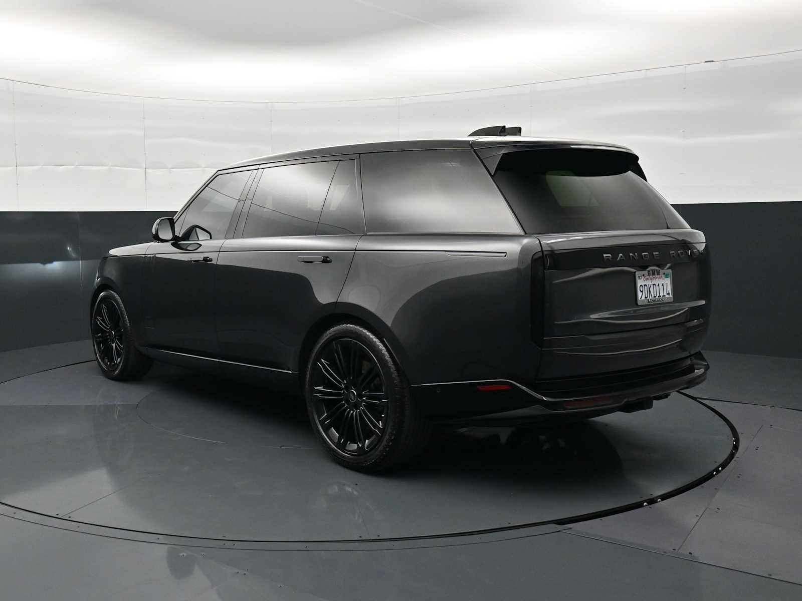 2023 Land Rover Range Rover SE - Photo 7