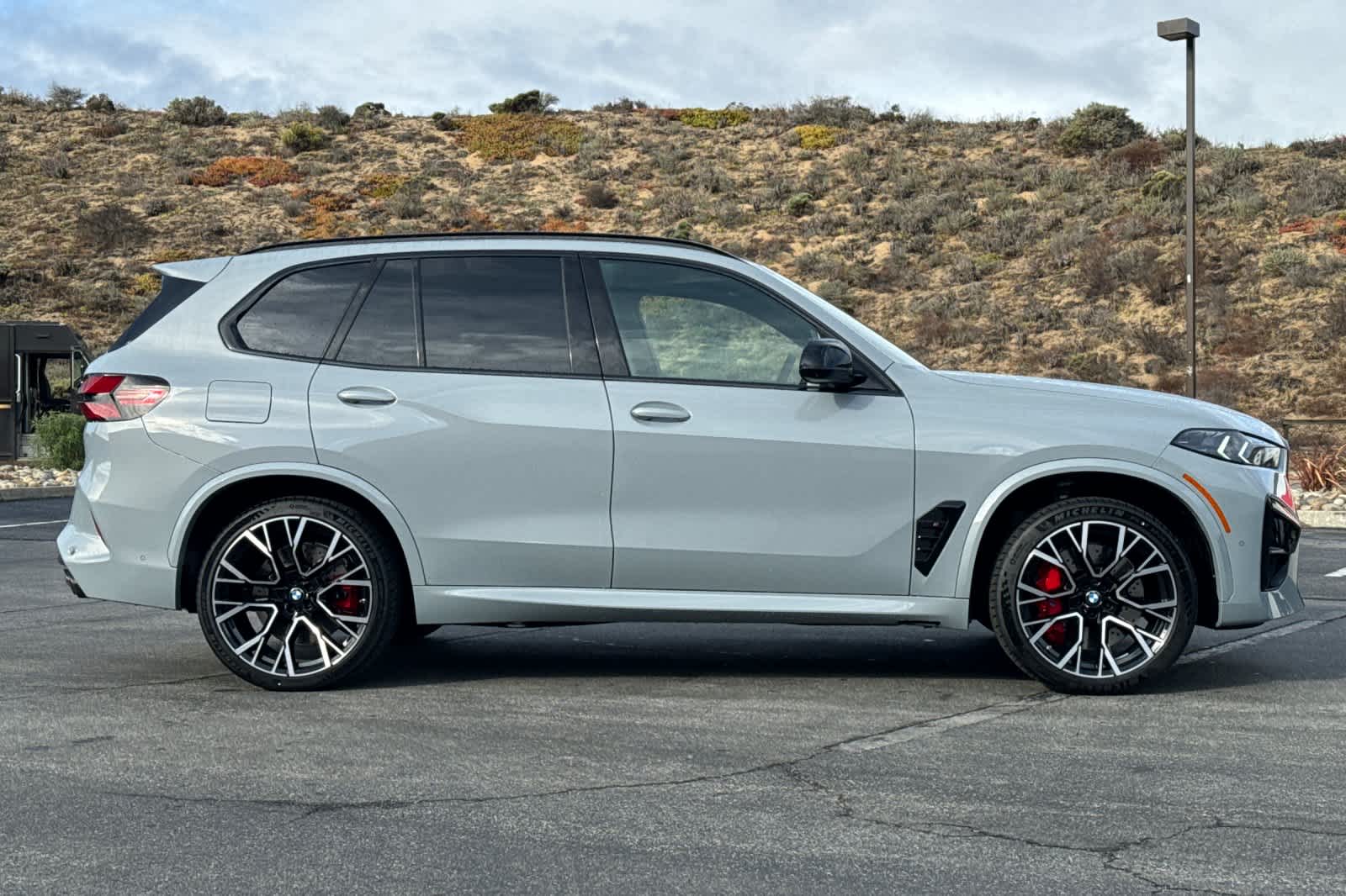 Thumbnail: 2026 BMW X5 - 8