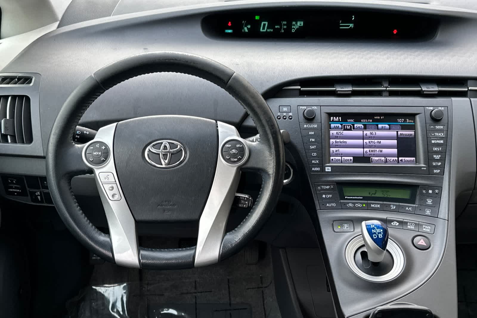 Thumbnail: 2010 Toyota Prius - 14