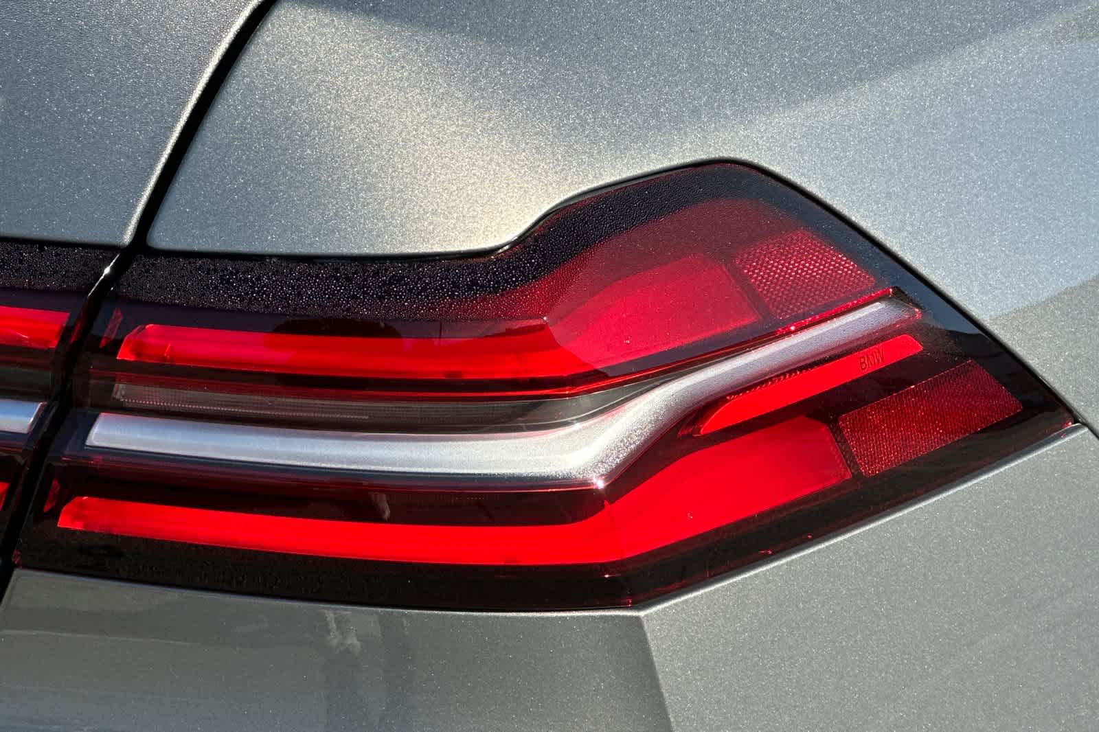 Thumbnail: 2026 BMW 5 Series - 33