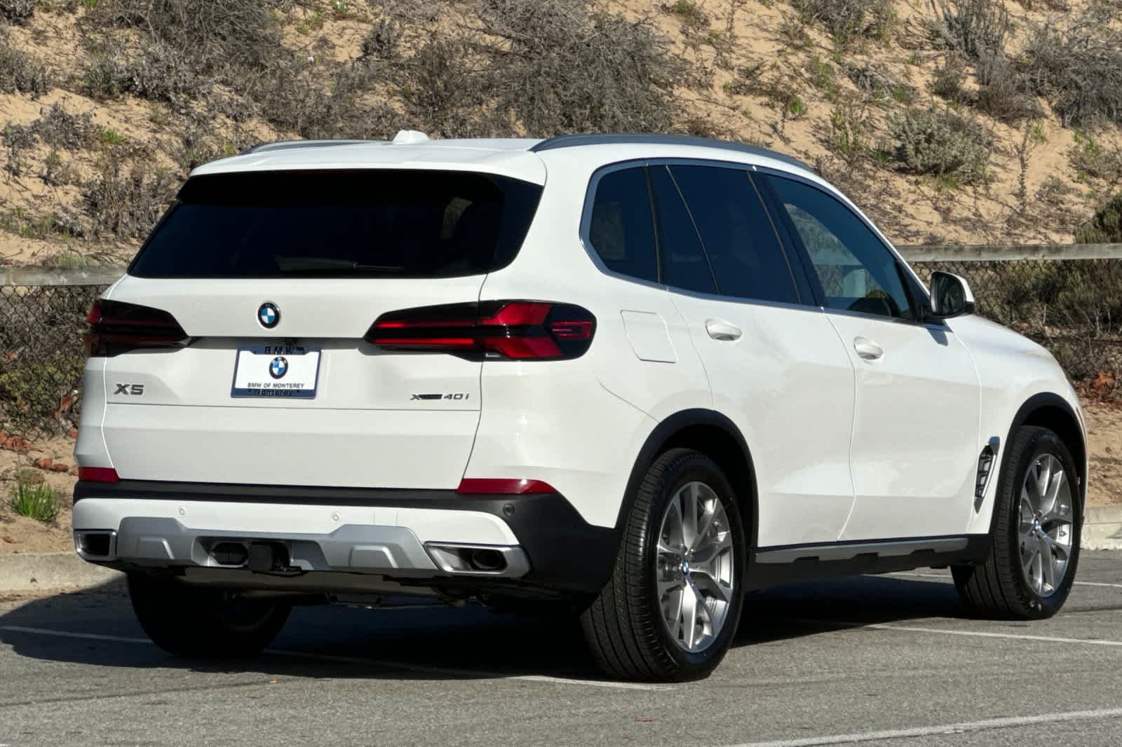 Thumbnail: 2026 BMW X5 - 2