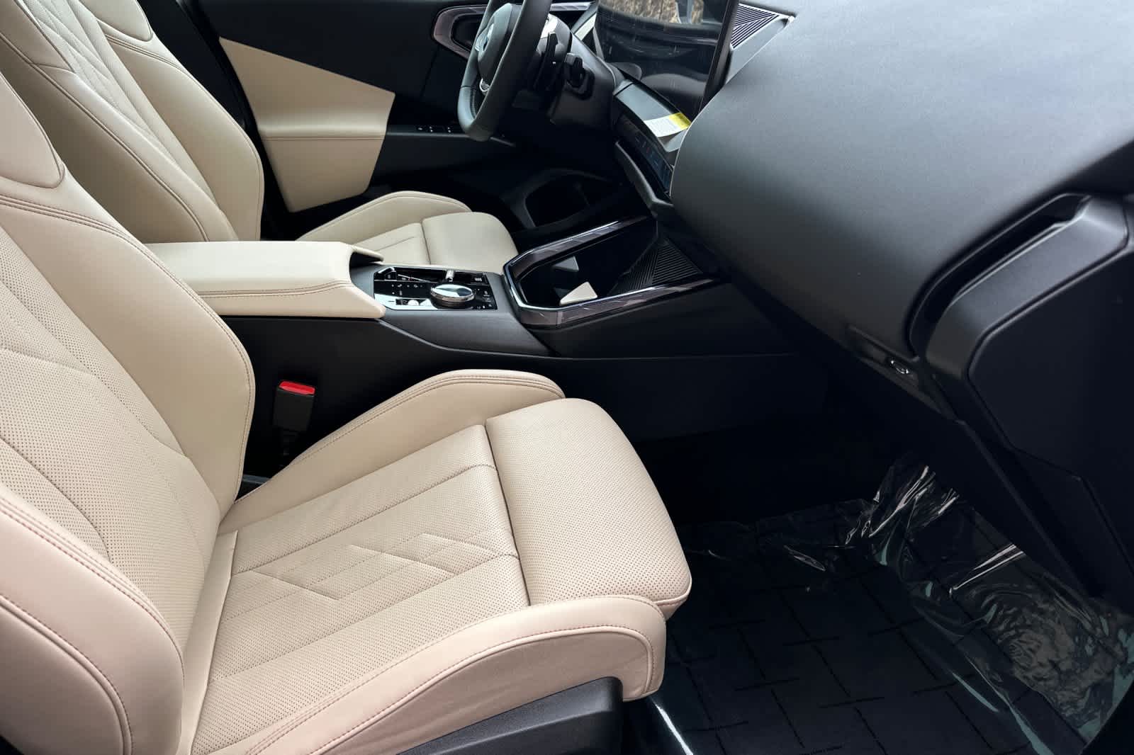 Thumbnail: 2025 BMW X3 - 17