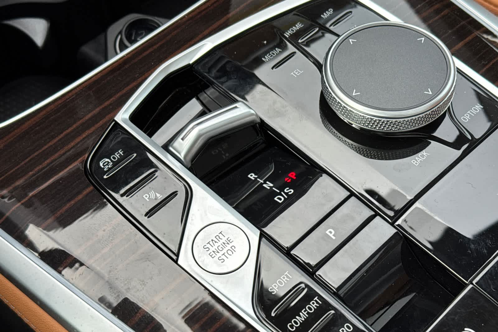 Thumbnail: 2026 BMW X5 - 25