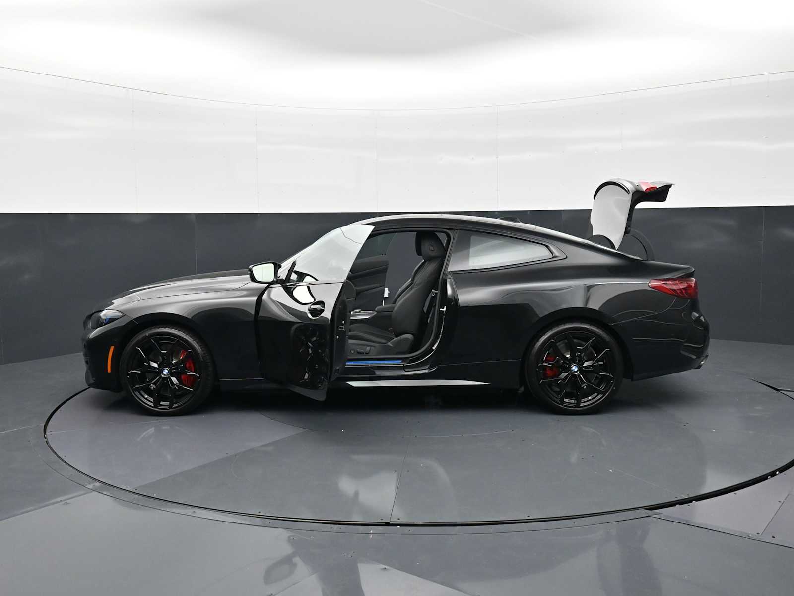 Thumbnail: 2026 BMW 4 Series - 36