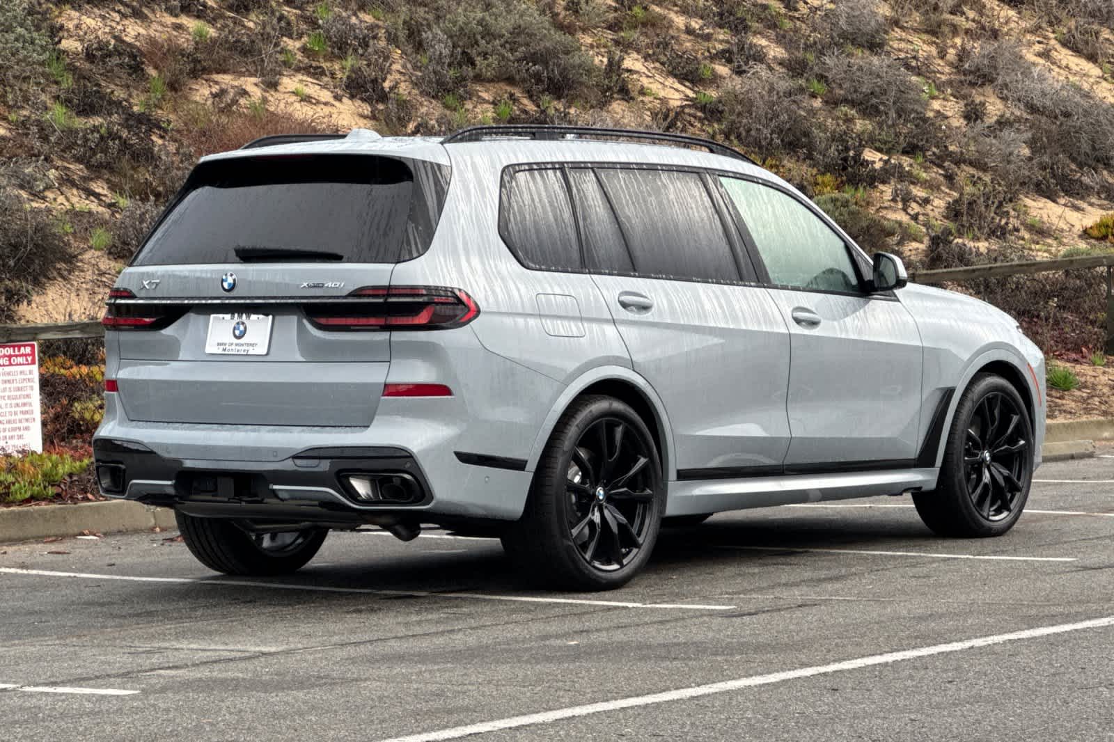 Thumbnail: 2026 BMW X7 - 6