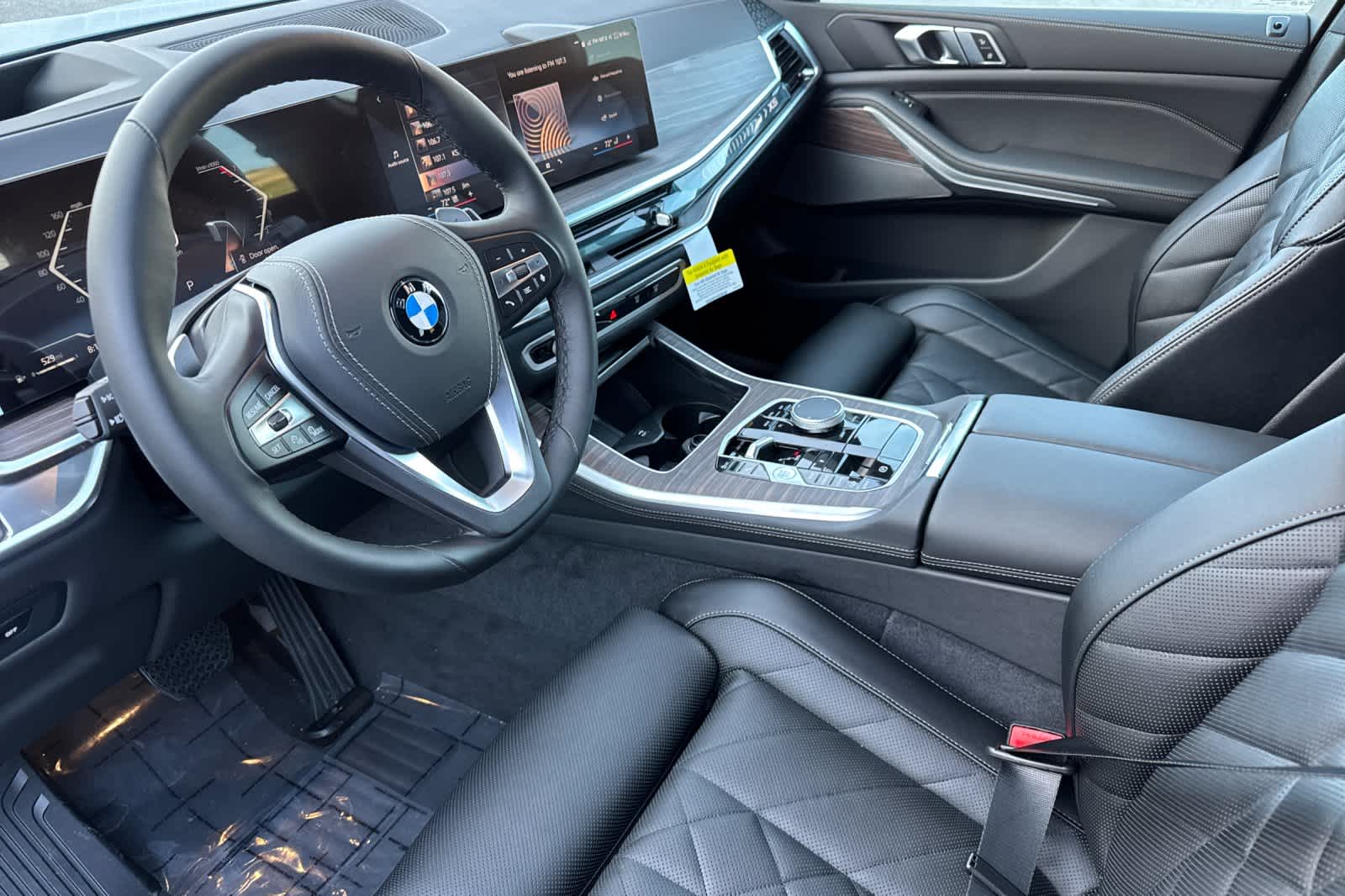 Thumbnail: 2026 BMW X5 - 12