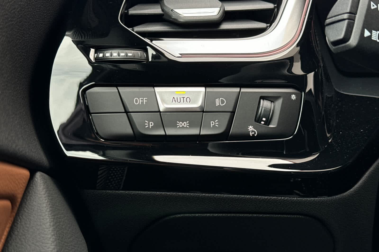 Thumbnail: 2026 BMW Z4 - 28