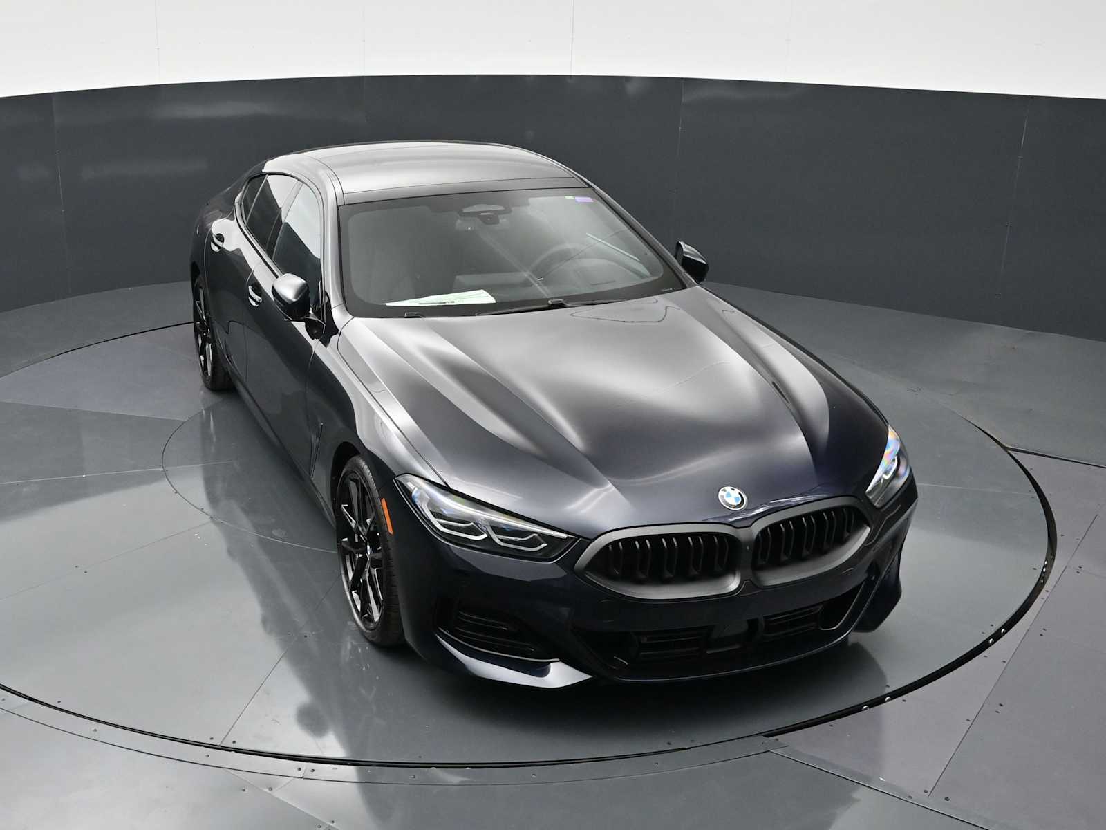 2026 BMW 8 Series 840i - Photo 17