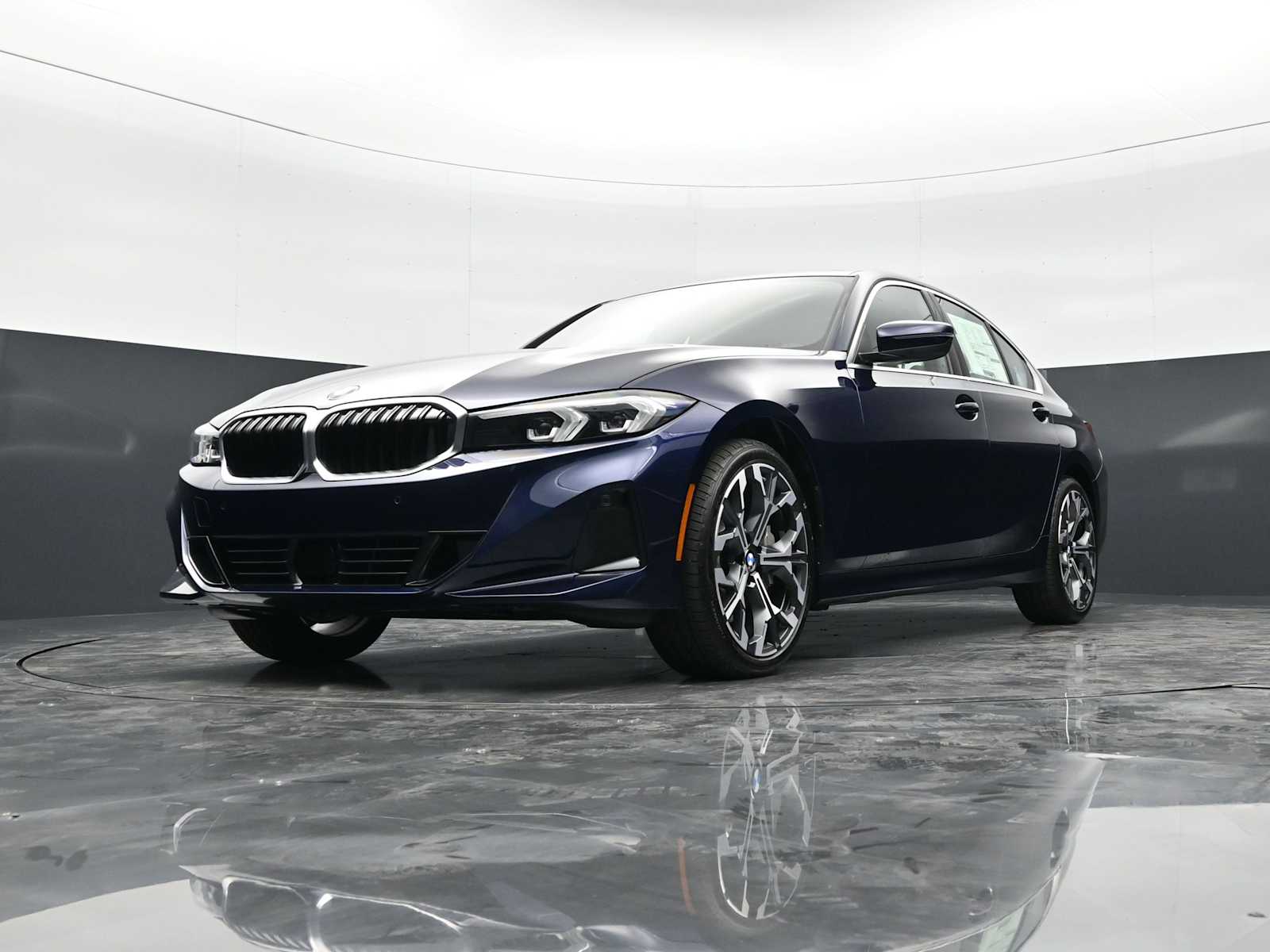 Thumbnail: 2026 BMW 3 Series - 31