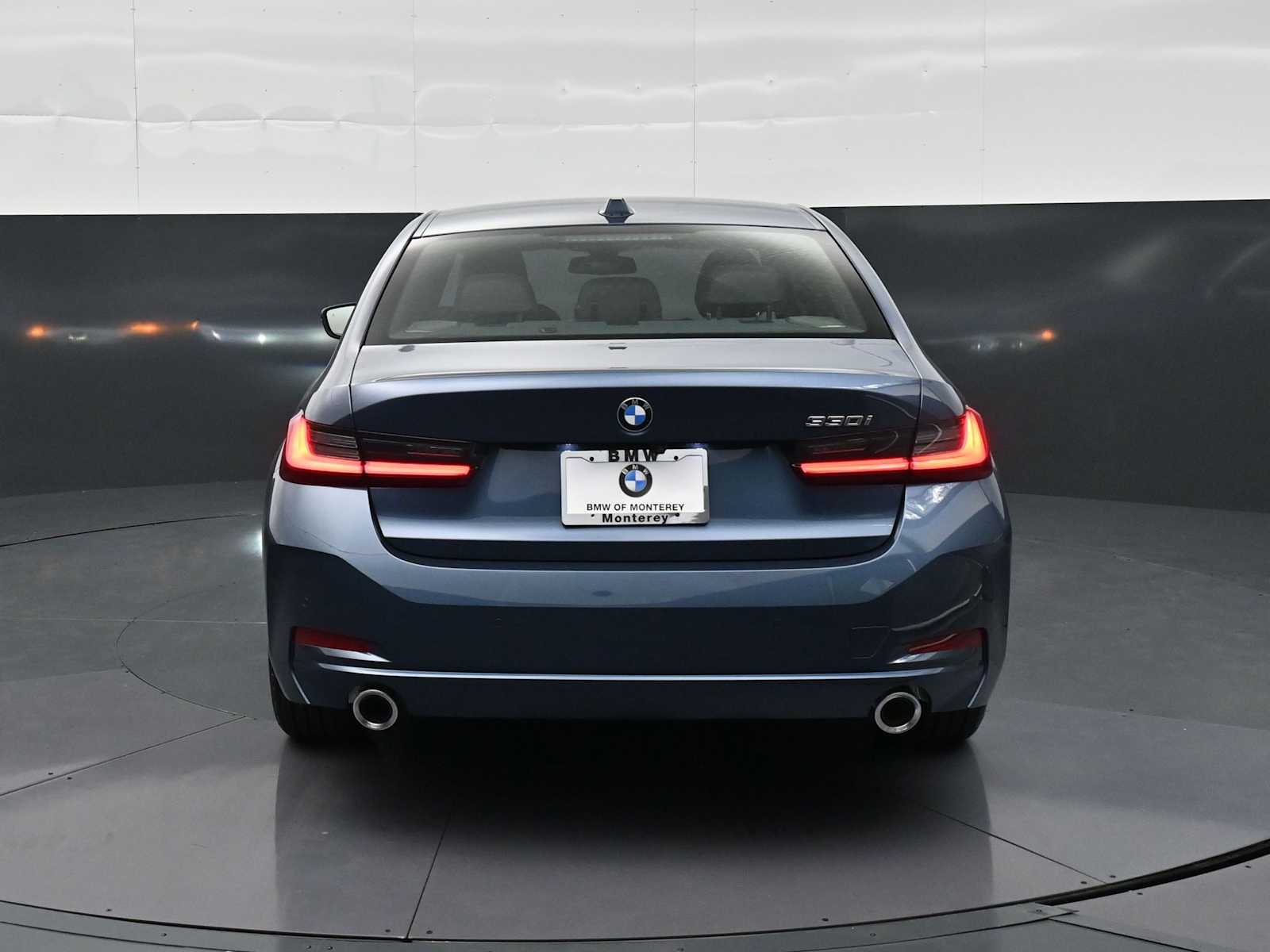 Thumbnail: 2026 BMW 3 Series - 6