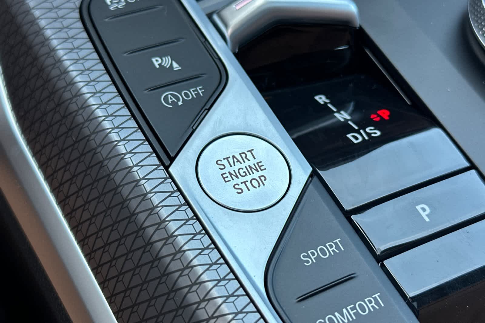 Thumbnail: 2026 BMW 3 Series - 26