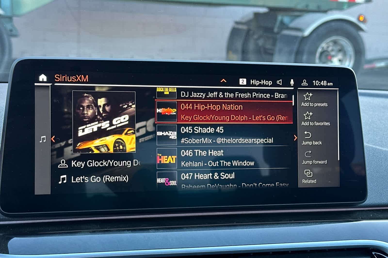 Thumbnail: 2023 BMW 5 Series - 21