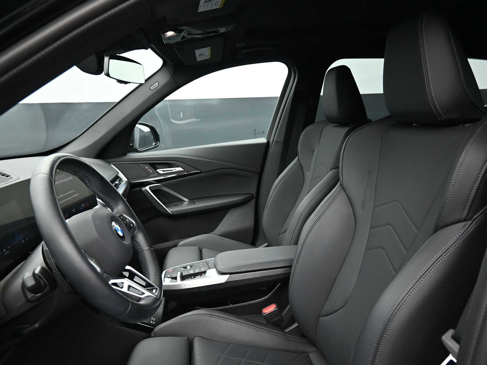 Thumbnail: 2023 BMW X1 - 10