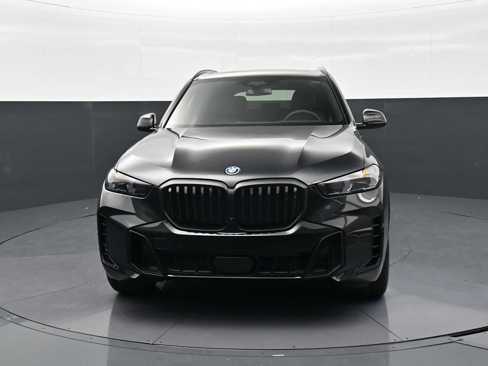 Thumbnail: 2026 BMW X5 - 2