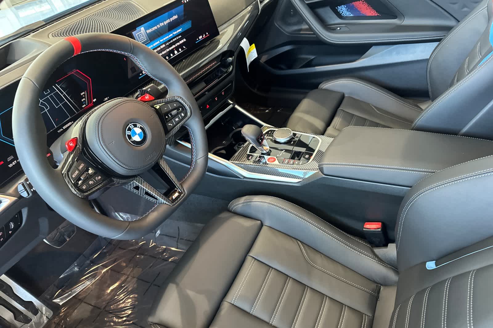 Thumbnail: 2025 BMW M2 - 12