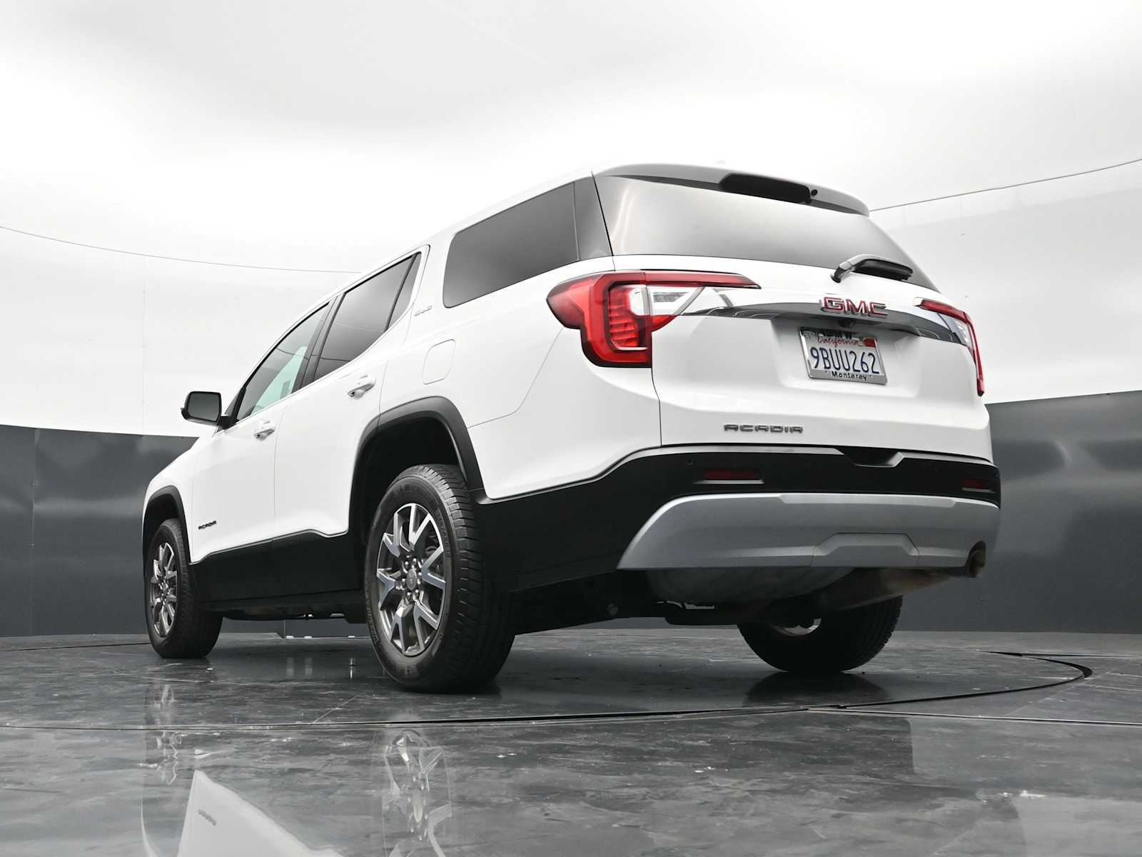 Thumbnail: 2020 GMC Acadia - 32