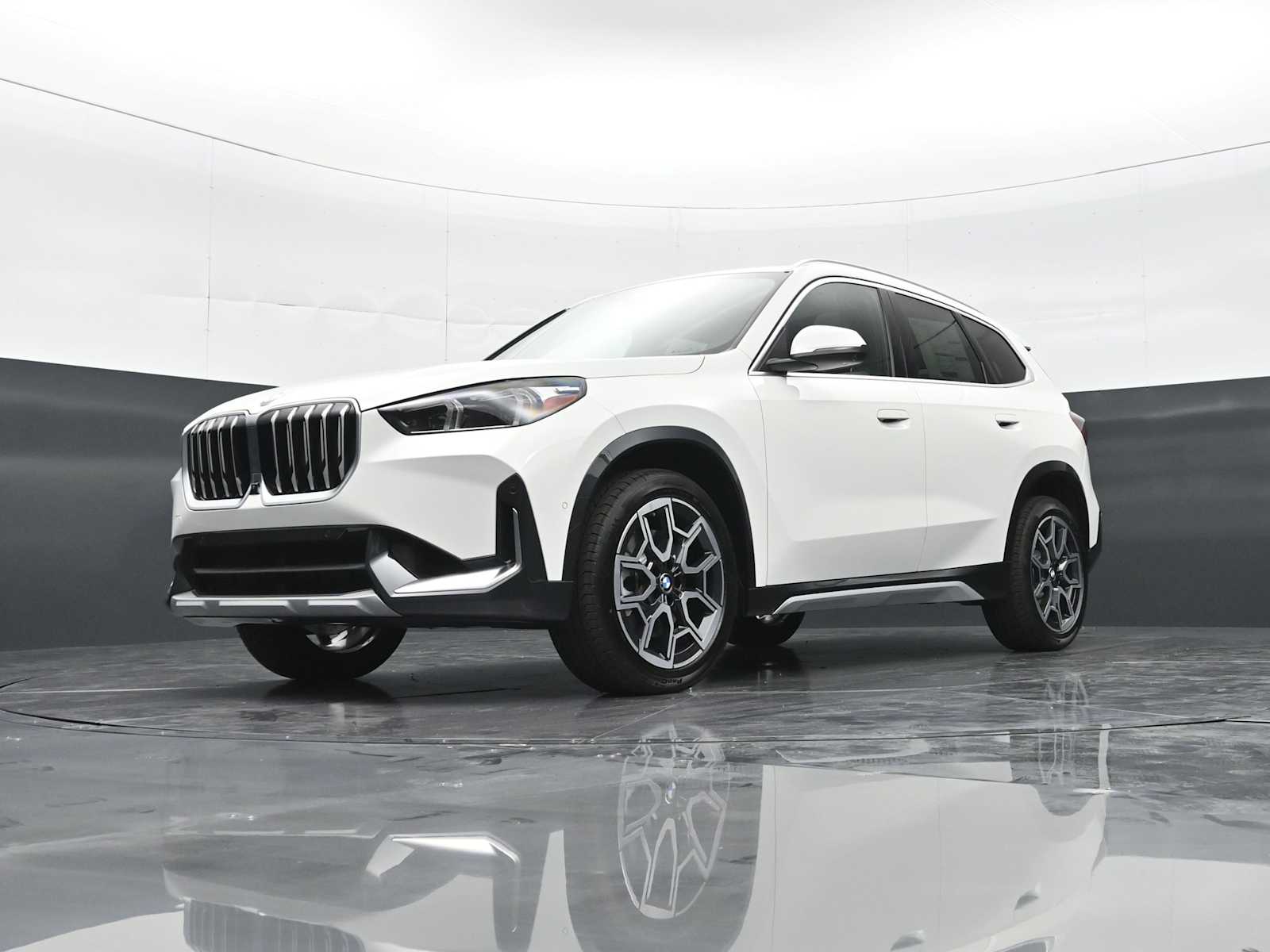 Thumbnail: 2026 BMW X1 - 25