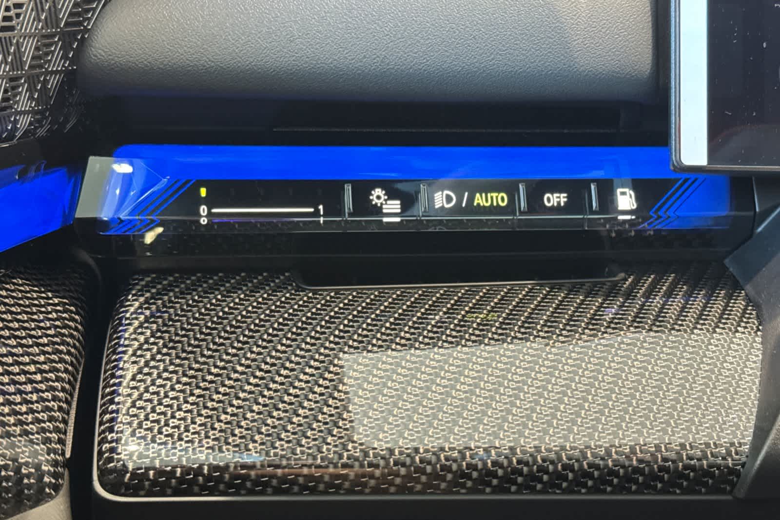 Thumbnail: 2026 BMW M5 - 29